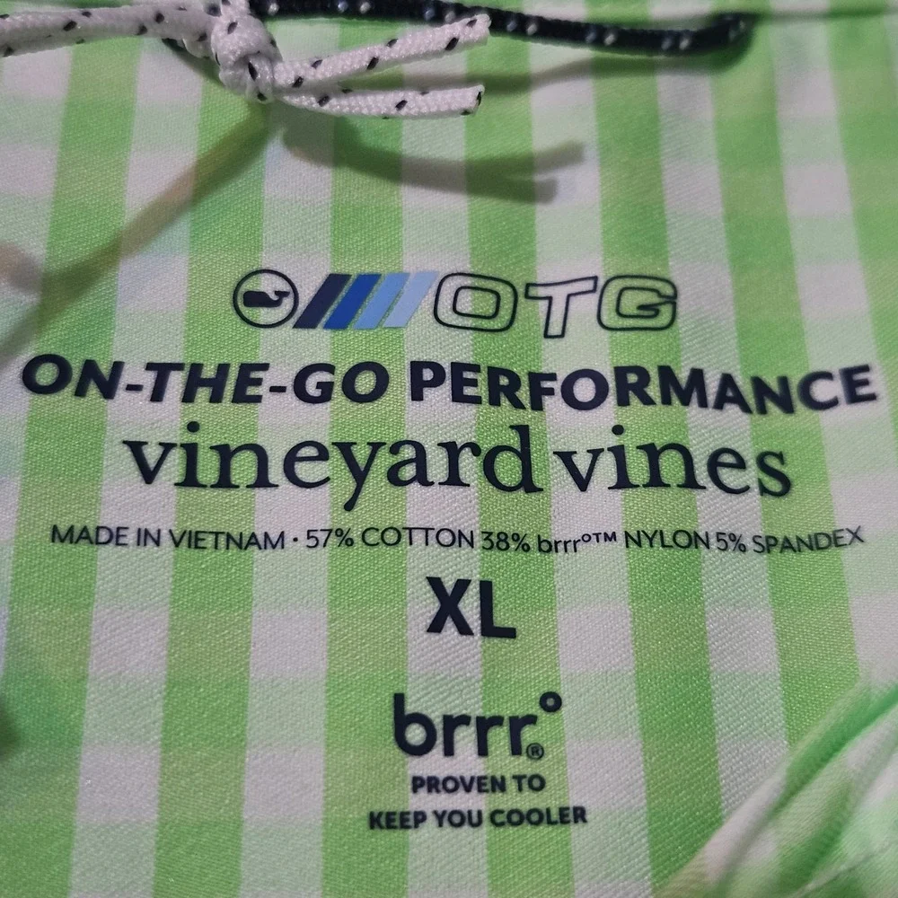 NWT Vineyard Vines Brrr OTG On The Go Shirt Performance Size XL Gingham Green‎